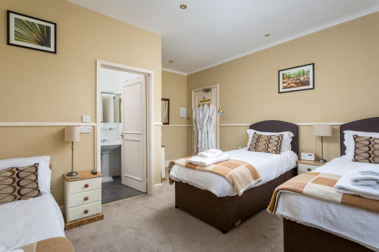Crossways Guest House Cheltenham Exteriör bild